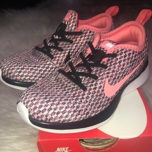 New Nike Girls Gym Shoe